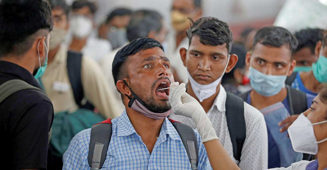 India adds 34,403 COVID19 cases, active cases decline to 3,39,056