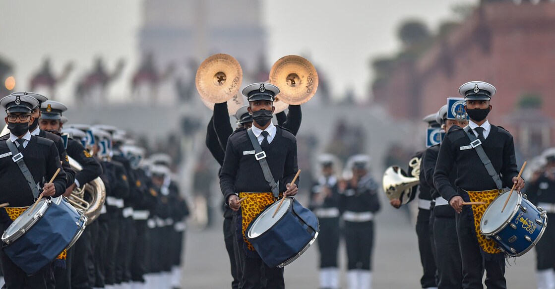 Indian Armed Forces Band during rehearsals for the Beating Retreat ceremony ahead of Republic Day, at Vijay Chowk in New Delhi, Friday, Jan. 21, 2022. Photo: PTI/Ravi Choudhary