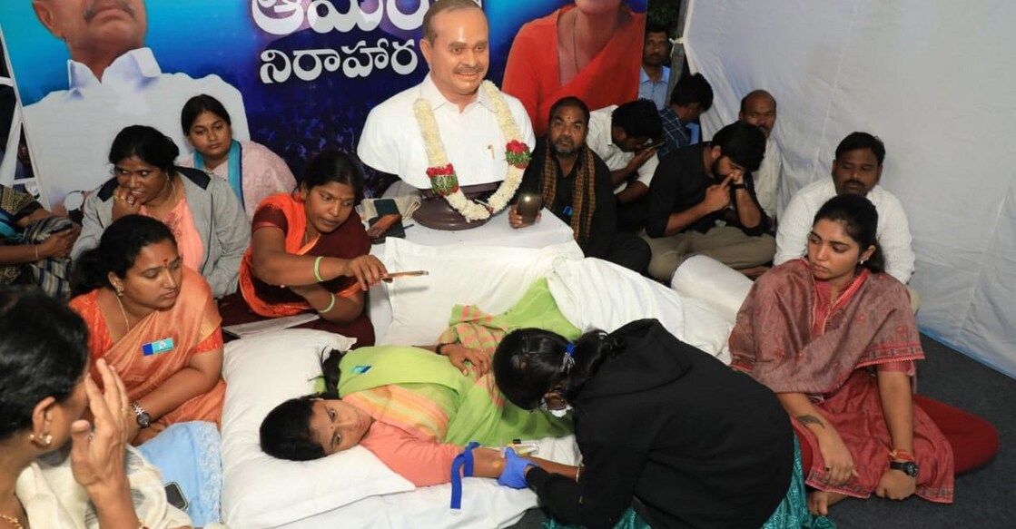 Doctors, who were monitoring her health, stated that Sharmila's blood pressure and glucose levels had fallen to alarming levels. Photo: PTI