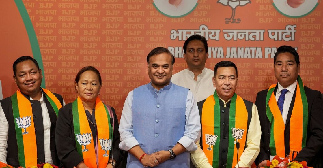 Four MLAs from Meghalaya Bendict Marak, Himalya Muktan, Ferlinc A Sangma and Samuel Sangma join BJP in the presence of Assam CM Himanta Biswa Sarma, at the BJP office in New Delhi, Wednesday, December 14, 2022. Photo: PTI