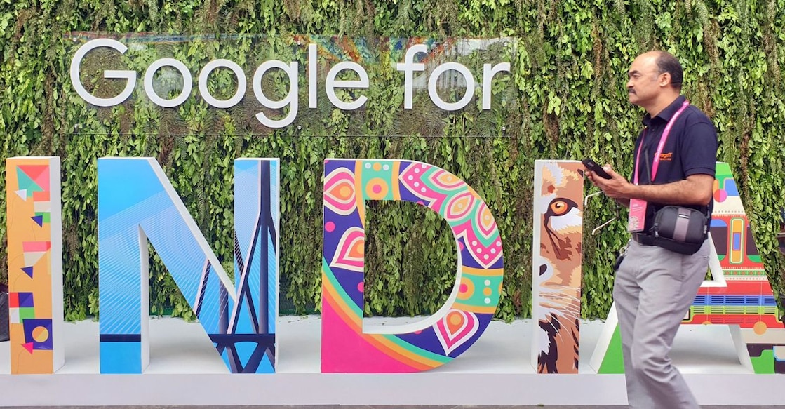 A man walks past the sign of 'Google for India', the company's annual technology event in New Delhi, India, September 19, 2019. Photo: Reuters/Sankalp Phartiyal