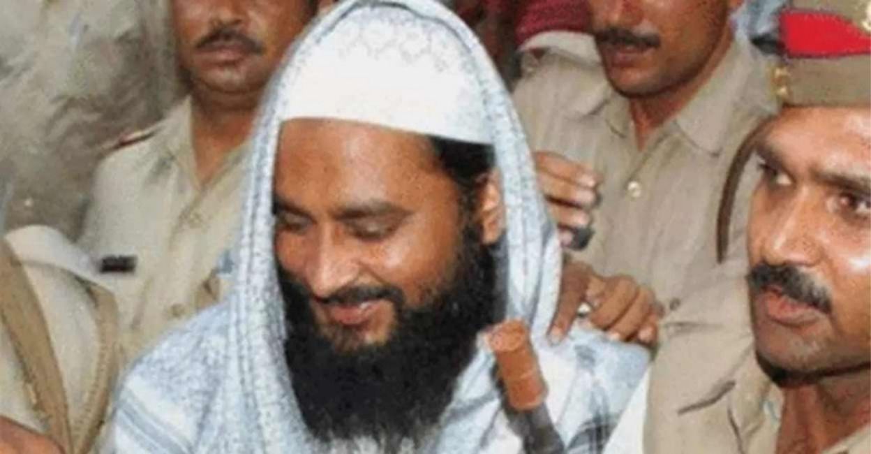 Waliullah Khan was sentenced to death by the Ghaziabad Court. Photo: Twitter