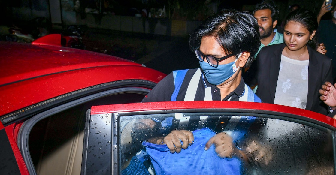 Alt News co-founder Mohammad Zubair leaves Tihar Jail after being granted interim bail by the Supreme Court, in New Delhi on Wednesday. Photo: PTI