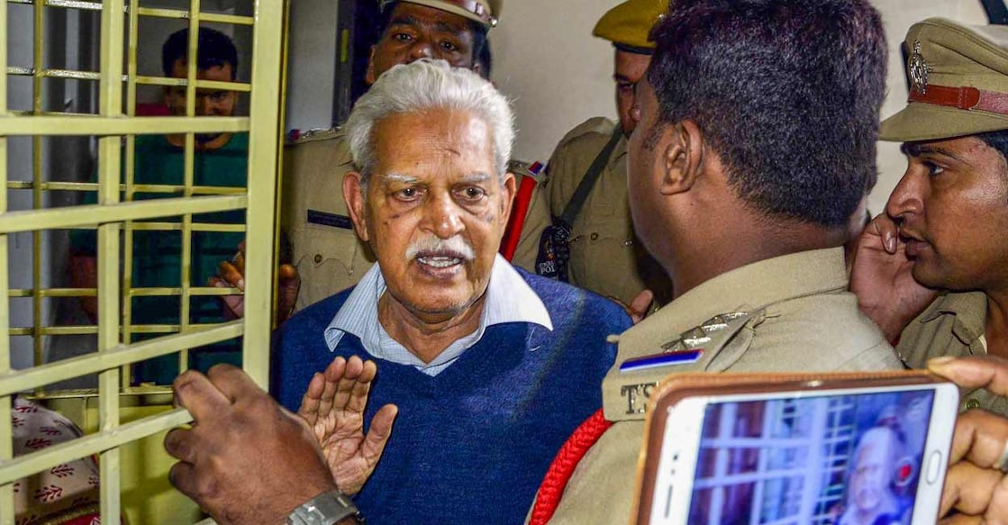 Poet-social activist Varavara Rao in police custody in Hyderabad on Aug 30, 2018. Photo: PTI/File