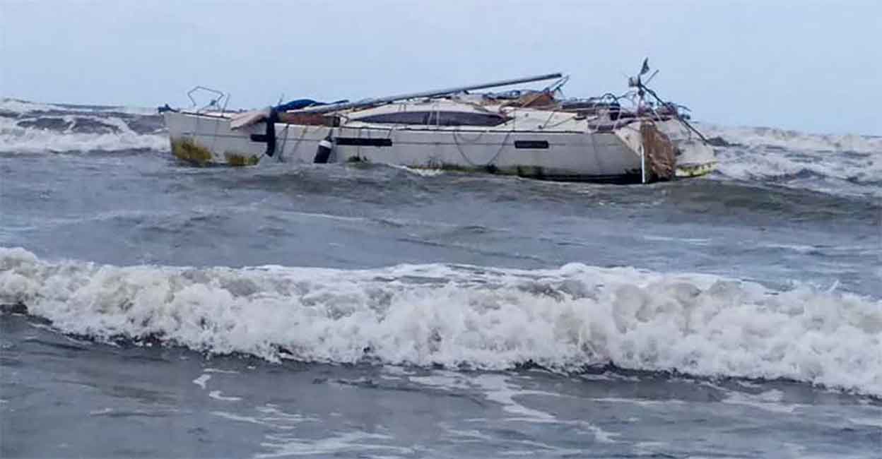 The boat was found abandoned off Maharashtra coast. Photo: Manorama News