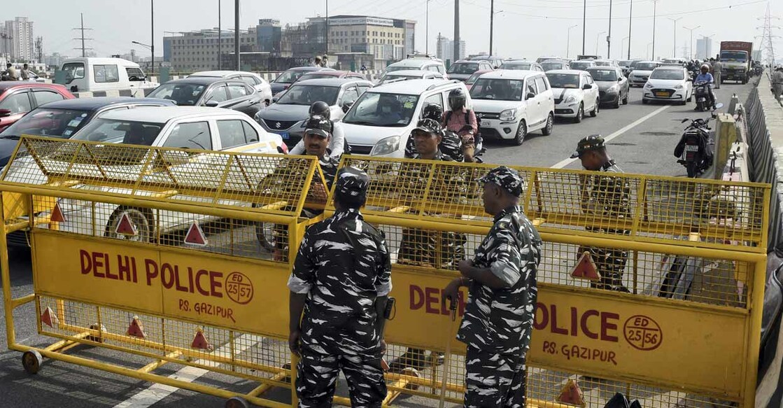 Tight security arrangements at the Ghazipur border in the view of farmers' call to stage protest at the Jantar Mantar, in New Delhi, Monday, Aug 22, 2022. Photo: PTI /Atul Yadav