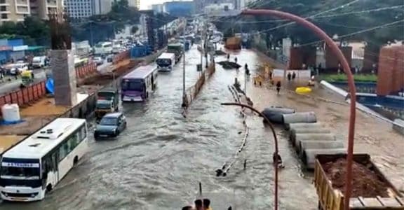 Floods Disrupt Life In Bengaluru, CM Blames 'maladministration' Of Cong ...