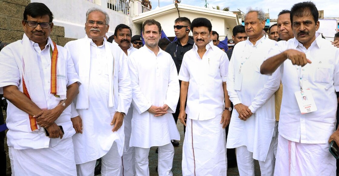 rahul-bharath-jodo Tamil Nadu CM MK Stalin, Rajasthan CM Ashok Gehlot and Chhattisgarh CM Bhupesh Baghel along with Congress leaders Rahul Gandhi, KC Venugopal and others, in Kanyakumari, on Wednesday, Sept. 7, 2022. Gandhi is in Kanyakumari to launch Congress' 'Bharat Jodo Yatra'. Photo: PTI