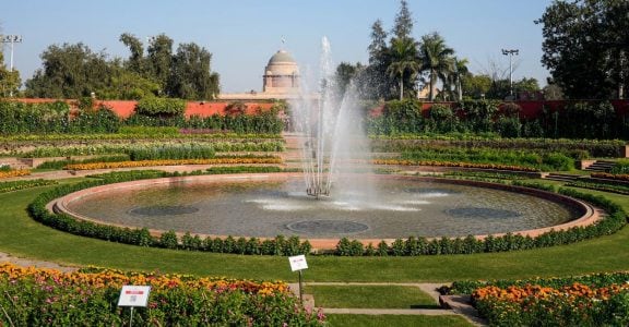 Rashtrapati Bhavan's Mughal Gardens renamed 'Amrit Udyan'