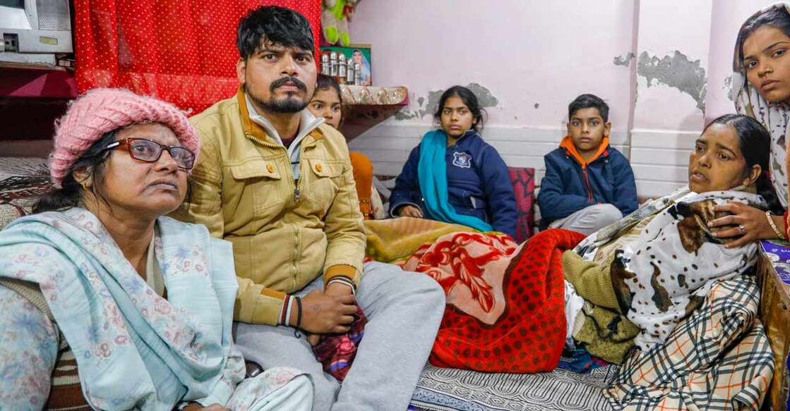 Family members of the 20-year-old woman Anjali Singh who was killed after being hit and dragged by a car, during a visit by Deputy CM Manish Sisodia at her residence, at Sultanpuri in New Delhi: PTI