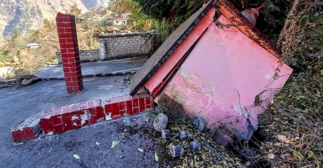joshimath A temple collapses after the gradual 'sinking' of Joshimath in Chamoli district of Uttarakhand, in Joshimath, Sunday, January 8, 2023. Photo: PTI