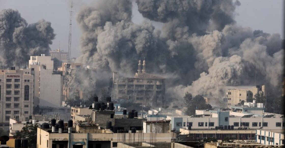 Smoke billows following Israeli strikes in Gaza City on October 11, 2023. Photo: Reuters/Saleh Salem