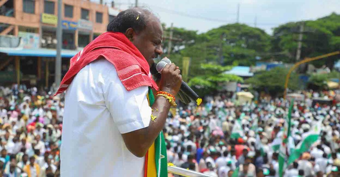 PTI05_08_2023_000239B Former Karnataka CM and JD(S) leader H D Kumaraswamy during a roadshow ahead of Karnataka Assembly elections, in Channapatna, Monday, May 8, 2023. Photo: PTI
