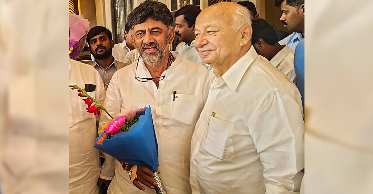 shivakumar-111-2 Karnataka Congress President DK Shivakumar meets AICC Observer Sushil Kumar Shinde in Bengaluru on Monday. Photo: PTI