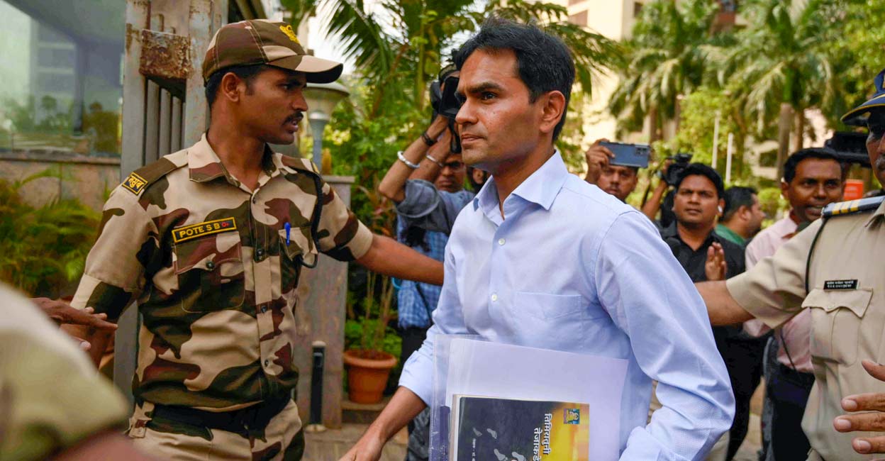 Former NCB zonal director Sameer Wankhede at CBI office. Photo: PTI
