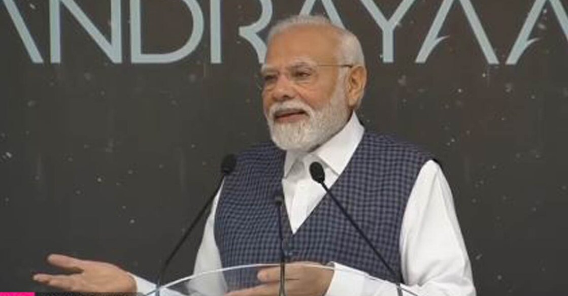 modi-chandrayaan-3-address Before heading for ISRO Telemetry Tracking and Command Network, Modi addressed a gathering outside the HAL Airport. Photo: Screengrab/ Twitter/ narendramodi