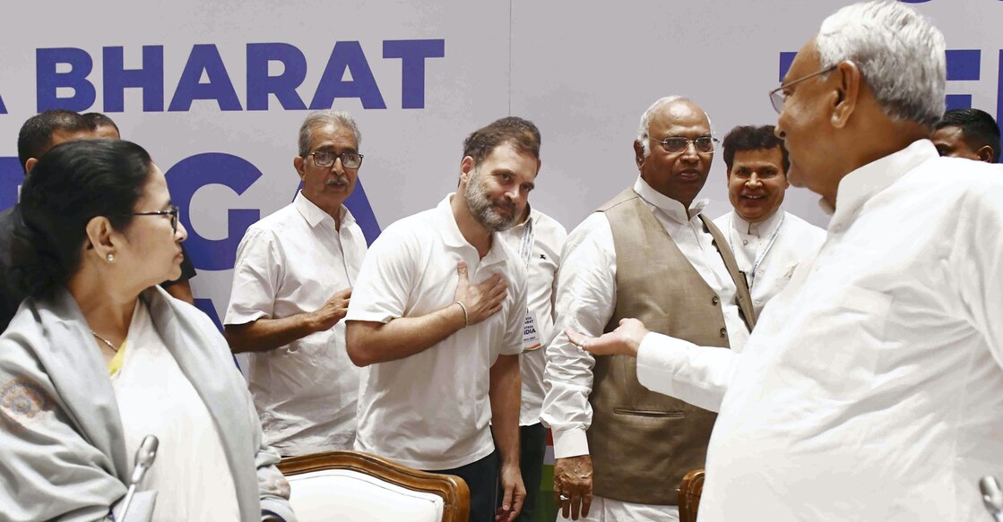 Congress President Mallikarjun Kharge, party leader Rahul Gandhi, West Bengal CM and TMC supremo Mamata Banerjee and Bihar CM Nitish Kumar during the INDIA alliance meeting in Mumbai on Thursday. Photo: PTI