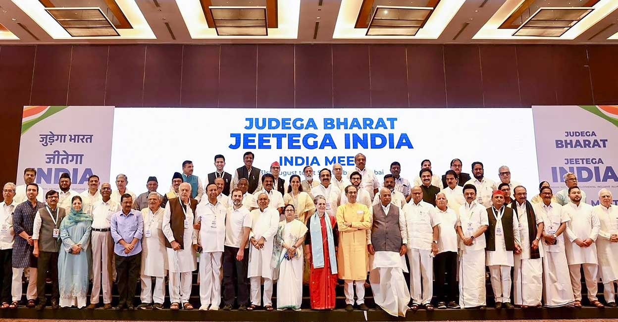 PTI09_01_2023_000239B Opposition's Indian National Developmental Inclusive Alliance (INDIA) leaders pose for a group photograph. File Photo: PTI