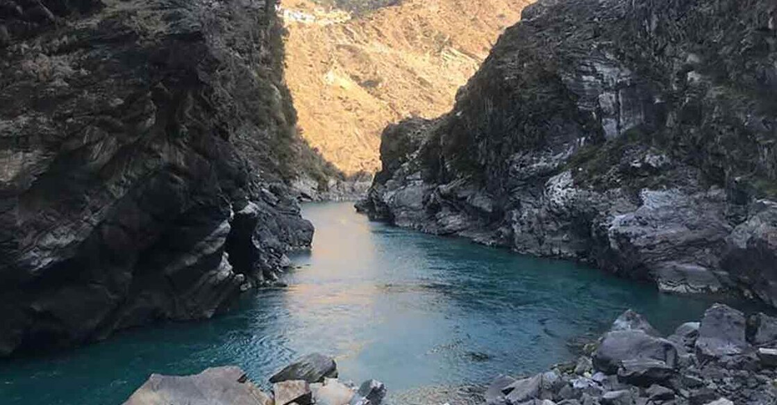 chenab India and Pakistan share the waters of six rivers — Ravi, Beas, Sutlej, Indus, Chenab and Jhelum. Photo: PIB