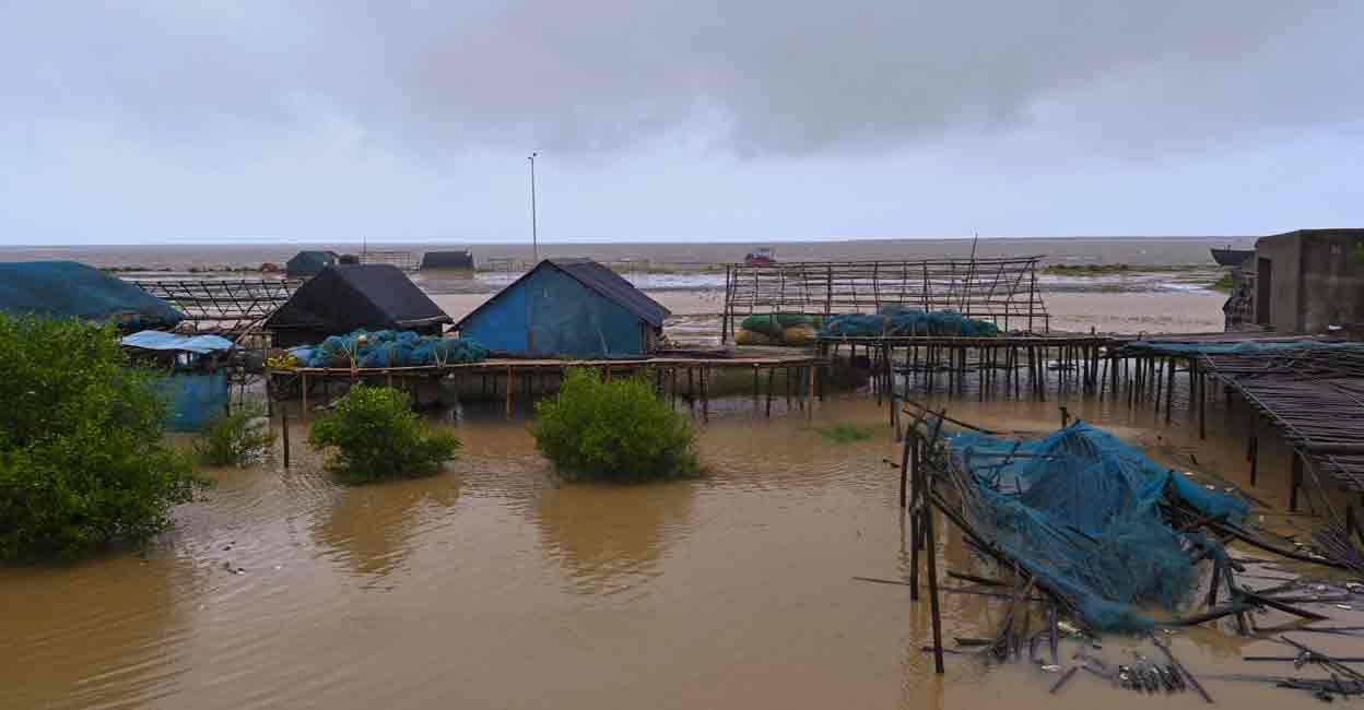 View of a jetty ahead of cyclone 'Dana' landfall, at Dhamra in Bhadrak district in Odisha, Thursday, Oct. 24, 2024. Photo: PTI