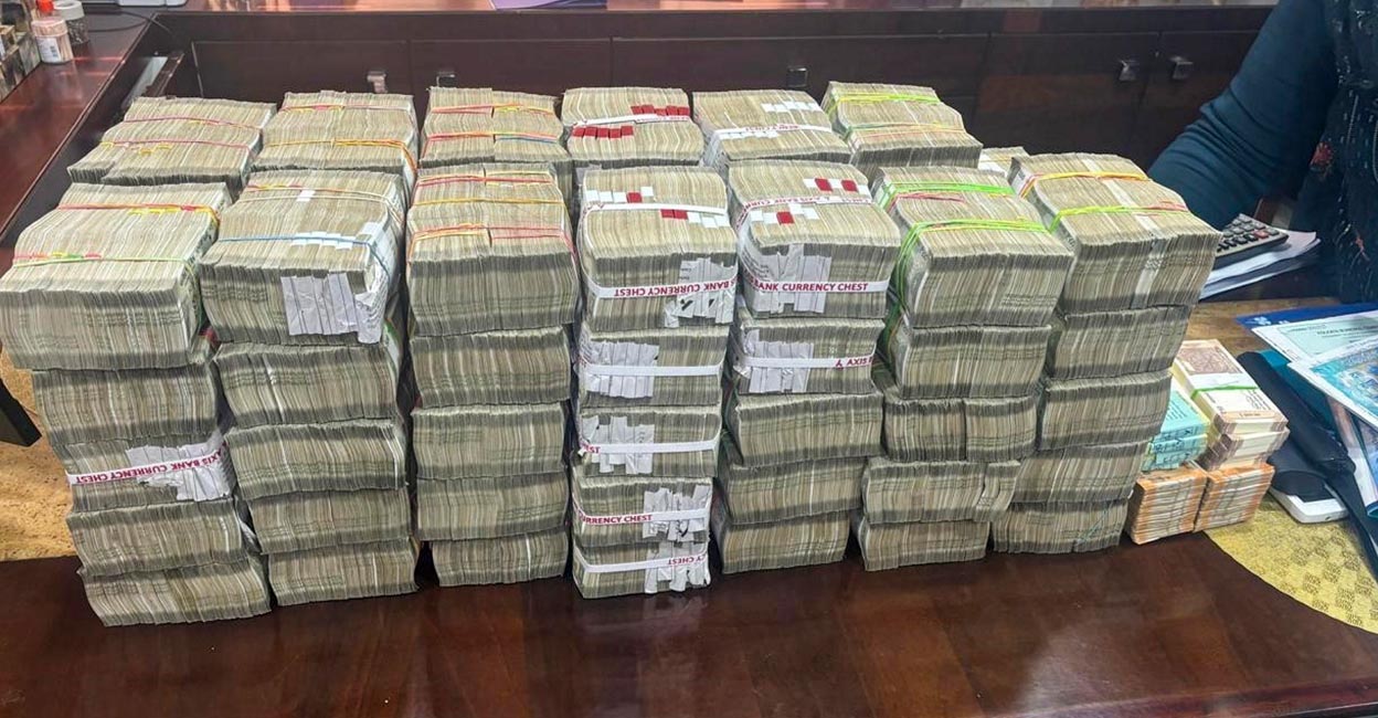 santiago martin cash Cash seized by the ED during search operations at 22 premises in the states of Tamil Nadu, West Bengal, Karnataka, Uttar Pradesh, Meghalaya and Punjab under the provisions of PMLA, 2002 in connection with investigation against Santiago Martin and his entity Future Gaming and Hotel Services Private Limited and other associates. Photo: PTI.