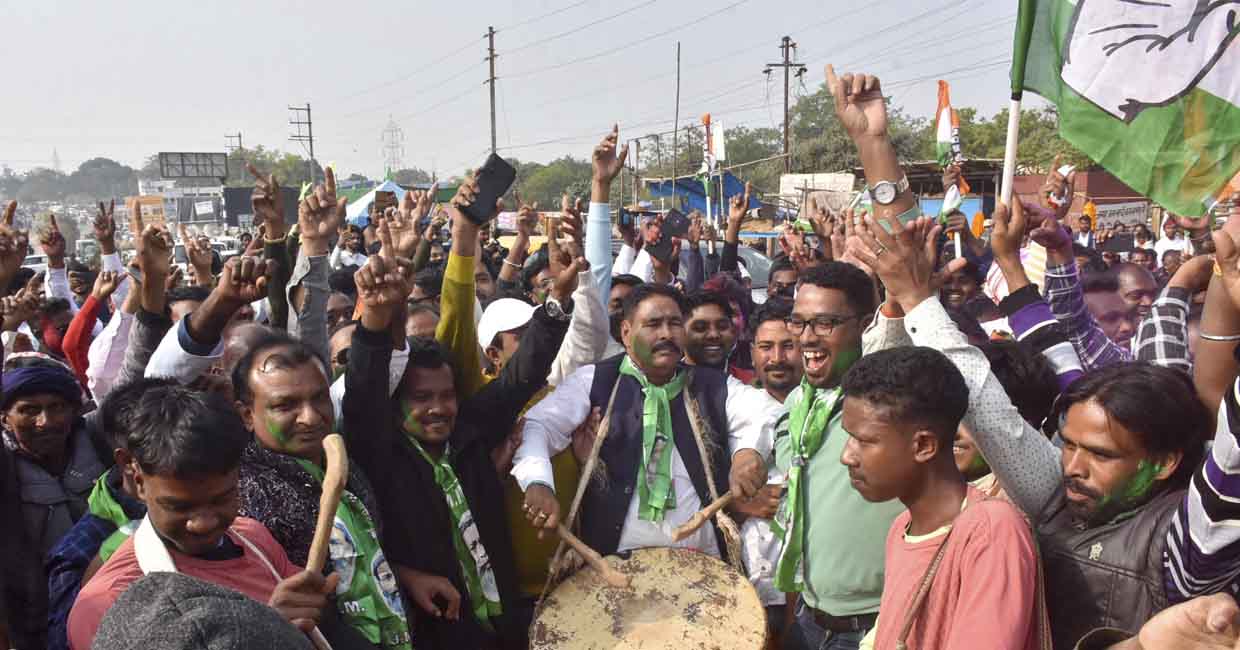 PTI11_23_2024_000199B Ranchi: Jharkhand Mukti Morcha (JMM) and Congress workers celebrate INDIA bloc's decisive lead amid the counting of votes for the Jharkhand Assembly elections at the JMM office, in Ranchi, Saturday, Nov. 23, 2024. (PTI Photo)(PTI11_23_2024_000199B)