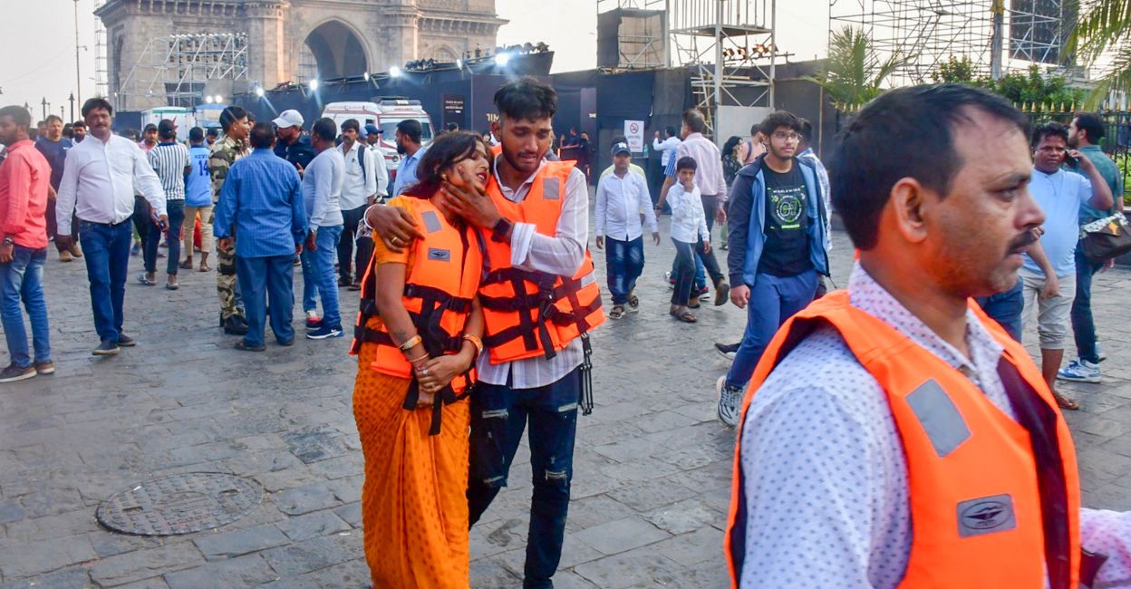 mumbai-boat-crash