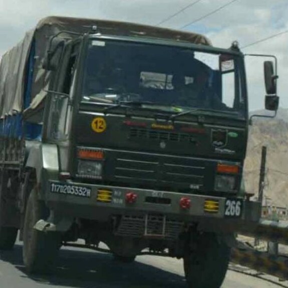 5 soldiers killed as Army vehicle falls into 300-ft gorge in J&K |  Onmanorama