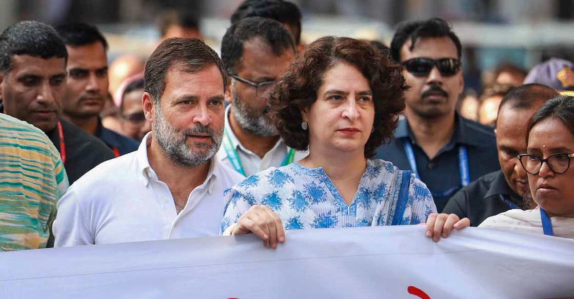 PTI03_17_2024_000069A **EDS: IMAGE VIA AICC** Mumbai: Congress leaders Rahul Gandhi and Priyanka Gandhi Vadra during the party's 'Nyay Sankalp Padyatra', in Mumbai, Sunday, March 17, 2024. (PTI Photo)(PTI03_17_2024_000069A)