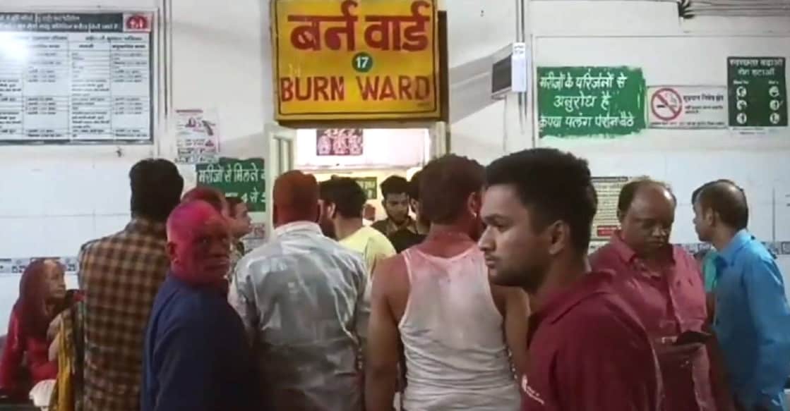 Relatives and family members outside the burn ward of a hospital where the people who were injured in a fire that broke out during 'bhasma aarti' in the Mahakal Temple are being treated, in Ujjain, Madhya Pradesh, Monday, March 25, 2024. Photo: PTI. 