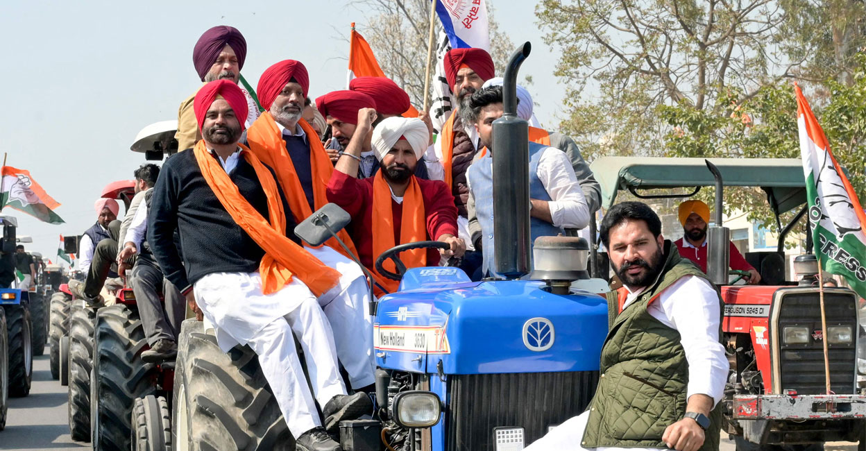 farmers-protest-ls They stated that the farmers' ongoing agitation will be intensified at the existing protest points and will continue till their demands are met by the government. File Photo: PTI.