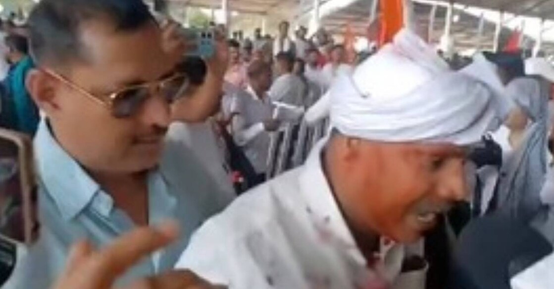 india-bloc-clash According to reports, the dispute took place between supporters of RJD and a Congress candidate from Chatra, K N Tripathi. Photo: IANS