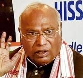 Cong candidates for Amethi, Raebareli to be announced in few days: Kharge