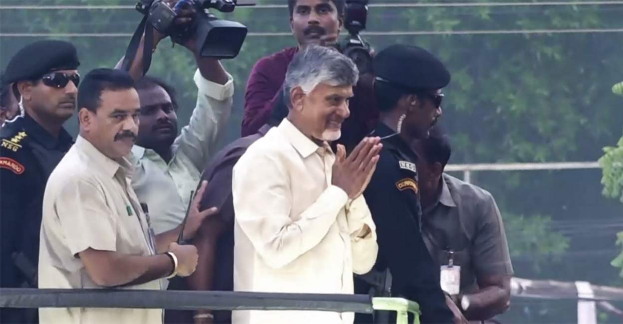 TDP Chief Chandrababu Naidu arrives at party headquarters as his party leads during counting of votes for the Andhra Pradesh Assembly election at Mangalgiri in Guntur district. Photo: PTI
