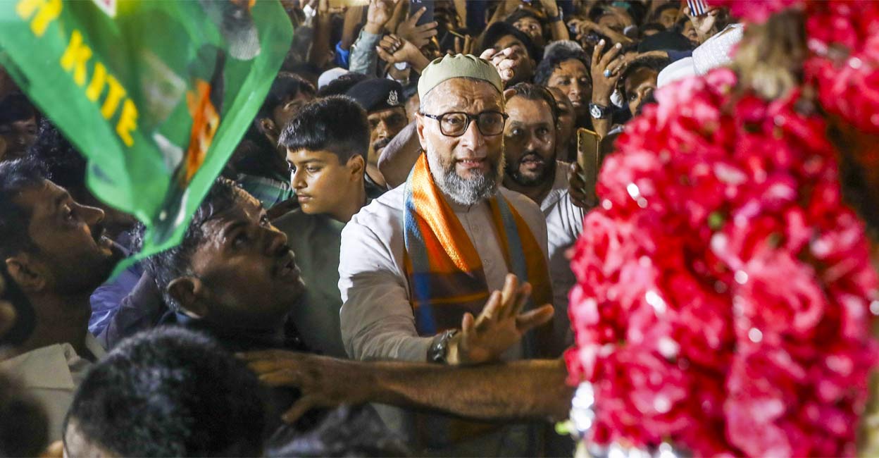 AIMIM chief and party candidate Asaduddin Owaisi being greeted by supporters after he won the Lok Sabha elections from Hyderabad constituency. Photo: PTI