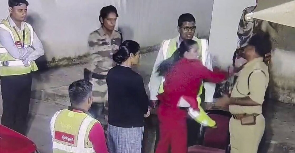 A grab from a CCTV footage shows a SpiceJet staff member slapping a Central Industrial Security Force (CISF) jawan during an argument over security screening, at Jaipur Airport, Thursday, July 11, 2024. Photo: PTI.