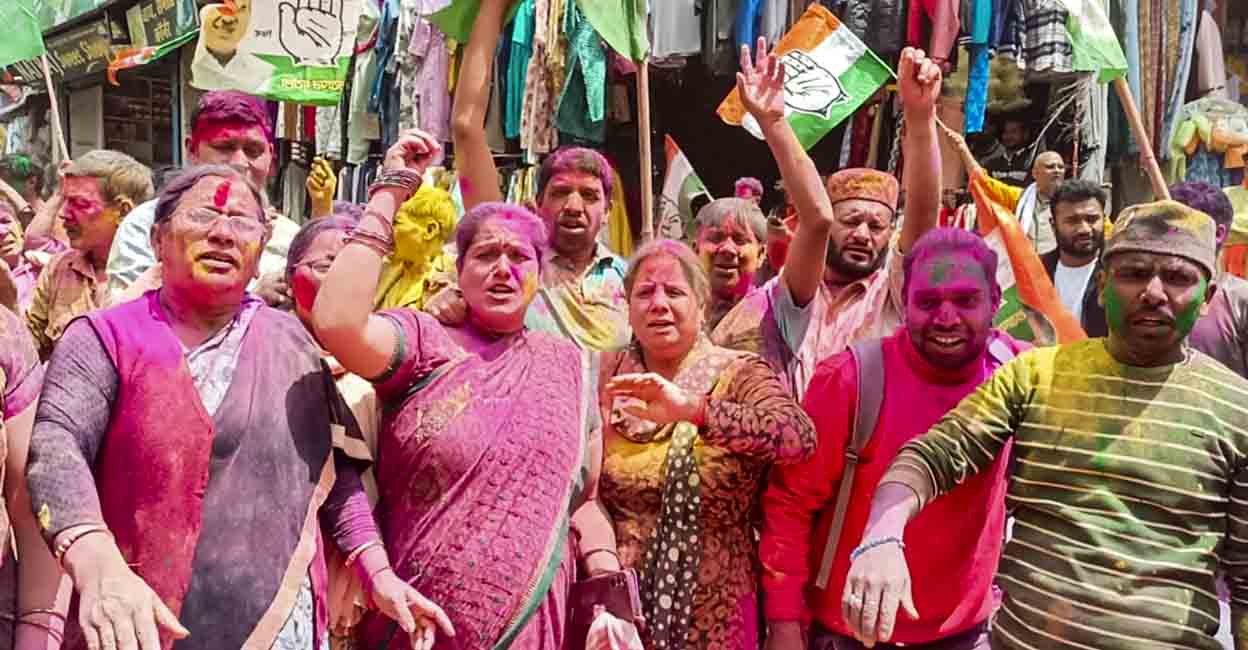 Chamoli: Congress workers celebrate after party's victory in Uttarakhand Assembly by-elections, in Chamoli, Saturday, July 13, 2024. (PTI Photo)(PTI07_13_2024_000174B)