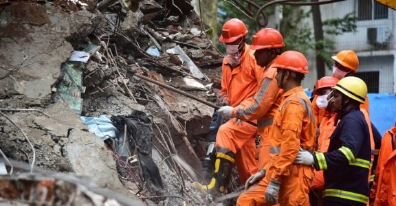 3 dead, 2 rescued after residential building collapses in Navi Mumbai ...