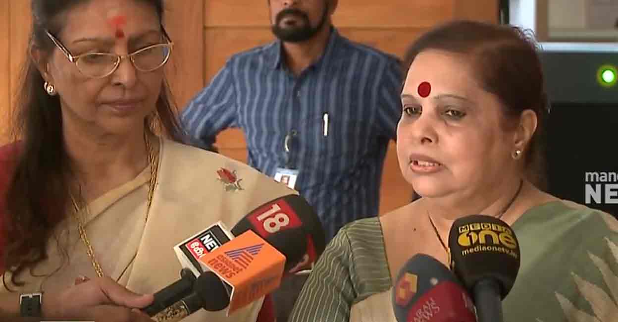 The committee was chaired by retired Kerala High Court judge Justice K Hema, with members--veteran actor Sharada and retired IAS officer KB Valsala Kumari. Photo: Screengrab/Manorama News