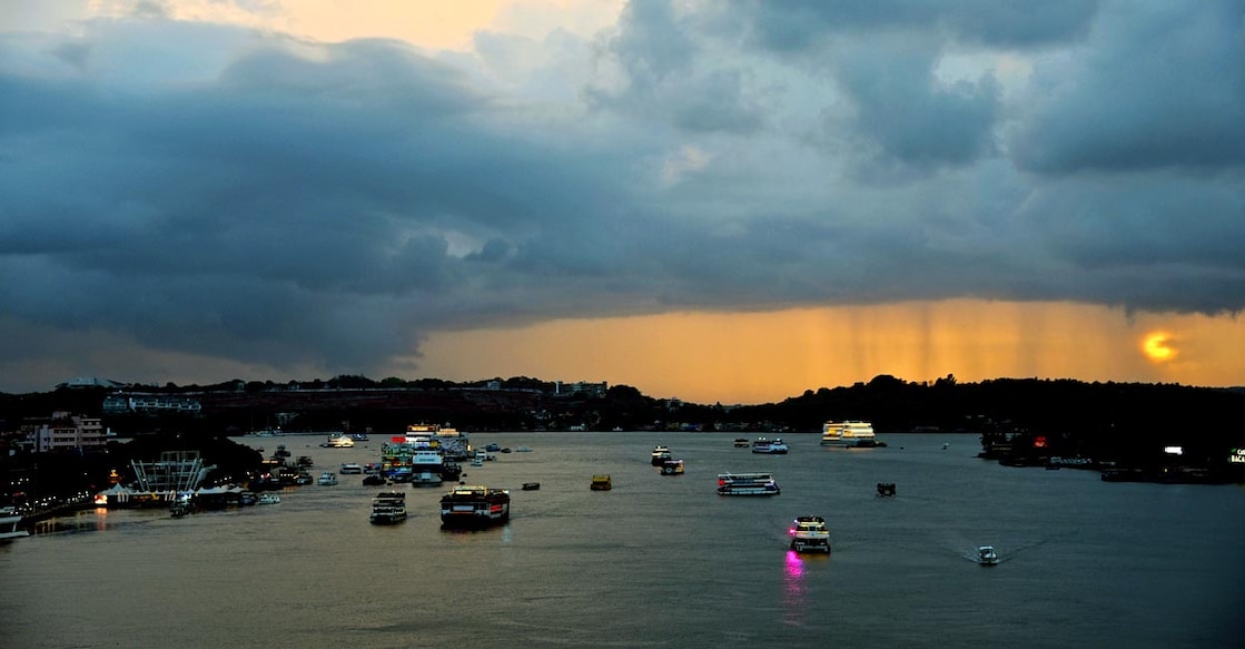 Panaji : Dark clouds loom over the sky in Panaji on Friday, June 09, 2023. (Photo: Atish Naik/IANS)