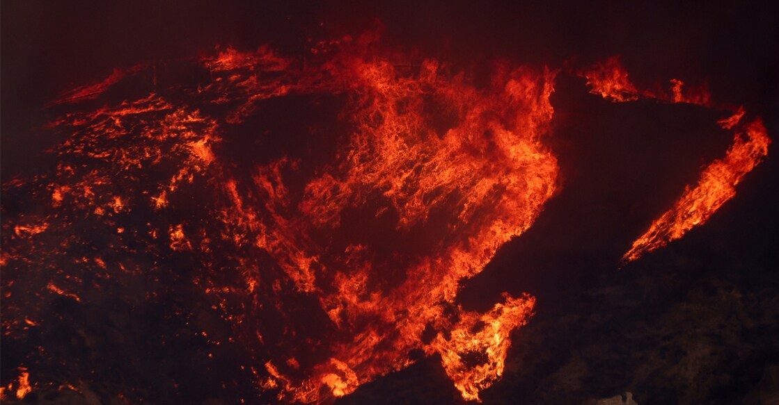 The Hughes Fire, in Castaic, California. Photo: Reuters/Joel Angel Juarez