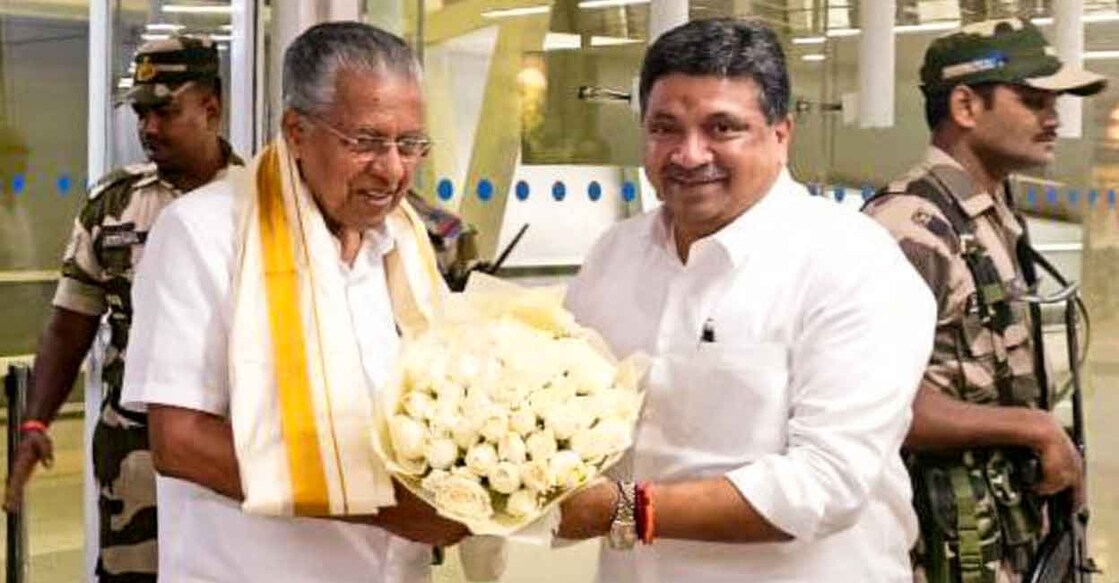 Kerala Chief Minister Pinarayi Vijayan being received by Tamil Nadu Minister P Thiaga Rajan at the Chennai Airport. Vijayan arrives for a meeting of the joint action committee over delimitation, set to be held on March 22. Photo: PTI