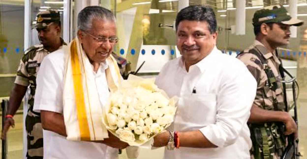 Kerala Chief Minister Pinarayi Vijayan being received by Tamil Nadu Minister P Thiaga Rajan at the Chennai Airport. Vijayan arrives for a meeting of the joint action committee over delimitation, set to be held on March 22. Photo: PTI