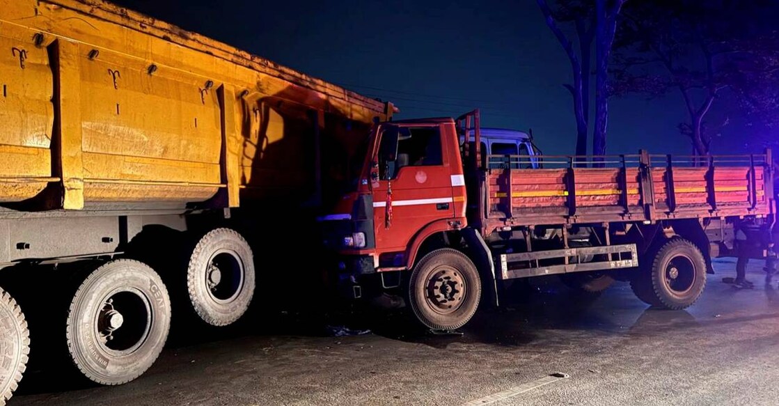 The mangled remains of a trailer and a mini-truck after they collided in an accident that killed 13 people and injured 11 others, in Raipur. Photo: PTI