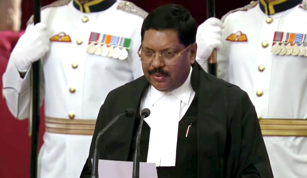**EDS: THIRD PARTY IMAGE** In this screengrab from @PresidentOfIndia via Youtube on Wednesday, May 14, 2025, Justice Bhushan Ramkrishna Gavai takes oath as 52nd Chief Justice of India, at Rashtrapati Bhavan in New Delhi. (@PresidentOfIndia/YT via PTI Photo)(PTI05_14_2025_000031B)