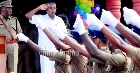 Pinarayi moves around with over 300 cops for security