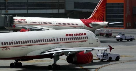 Soon, you will need Aadhaar or passport to book domestic flight tickets