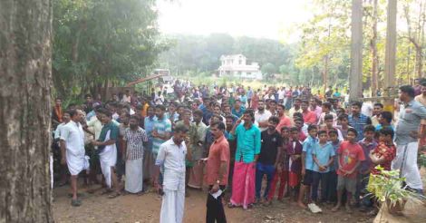 Kerala cops, Maoists exchange fire at Nilambur forests