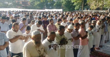 Believers across Kerala celebrate Bakrid