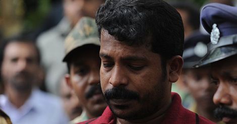Tipped about a raid, Kodi Suni hides phones in jail's vegetable garden 